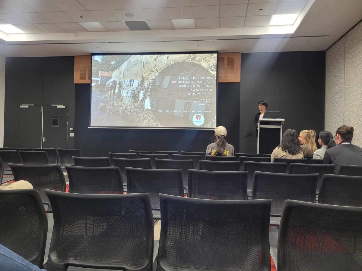 Ze Hoe Lee tweet media