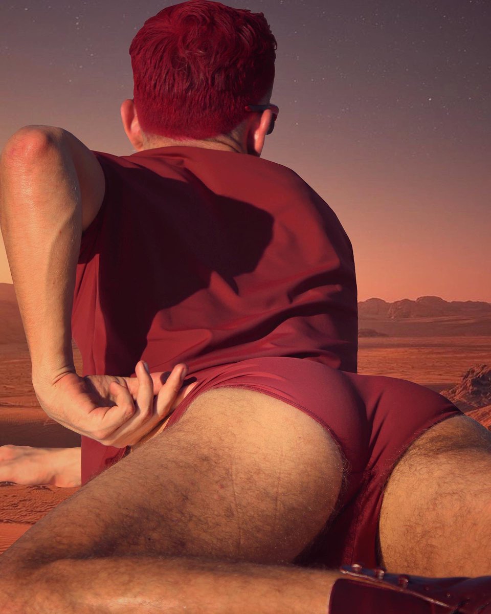 Quiero aMarte ☄️☄️ nuevas fotos para <a href="/amoralmx/">AMORAL</a> ft Pavel Hofman