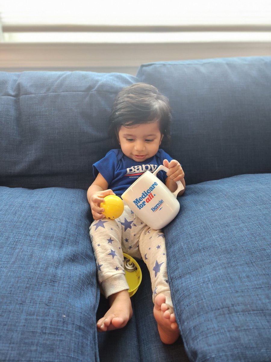 richapatel's tweet photo. Happy 4th @BernieSanders https://t.co/XzUuzKIGIR