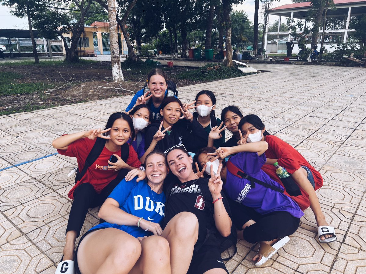 Sydney Steele tweet media