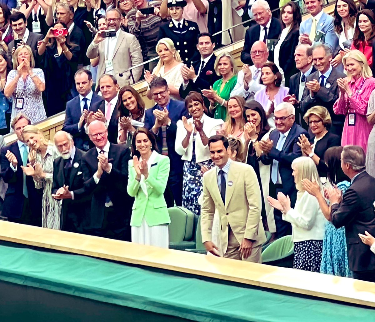 Danielle de Niese tweet media