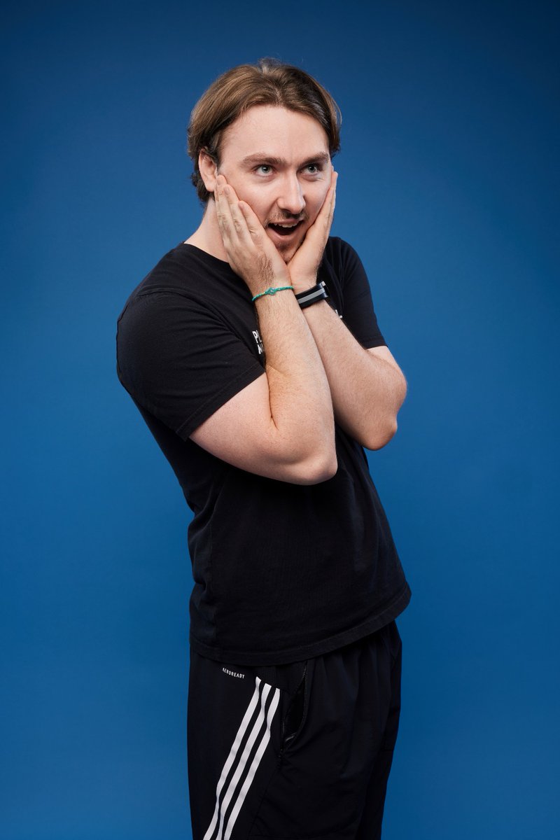 FreddieCW_'s tweet photo. After the player do their media, it's time for the player managers to do theirs. @stimblegrimble @powercat2k 
Photo cred: @KonkolMichal https://t.co/kpFLZxjP45