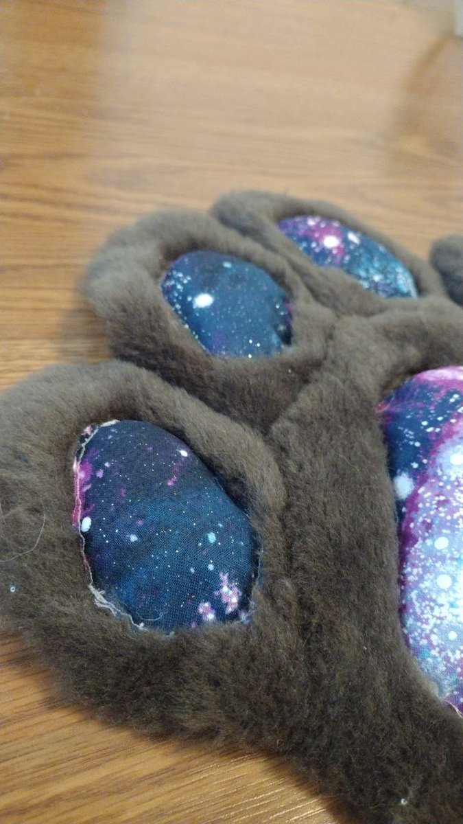Sunnydawgstudio's tweet photo. @PinkusCottage We specialize in small fursuit parts, such as paws, feet, tails, and armsleaves! https://t.co/XkDD1jphOI