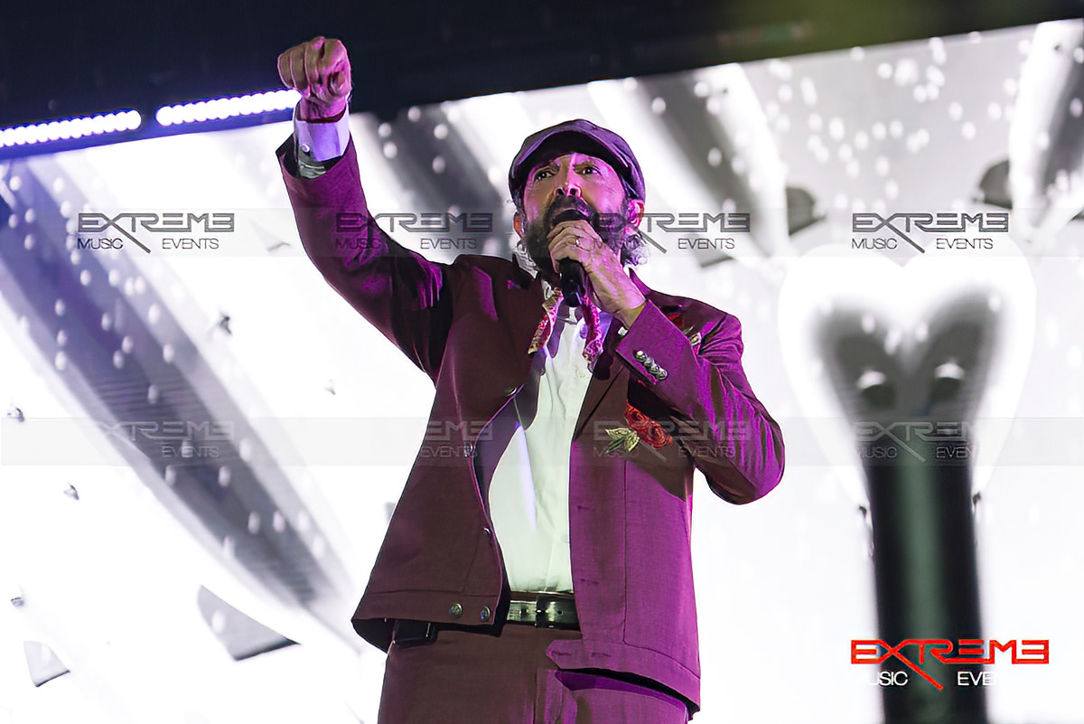 extrememusicev's tweet photo. Grupo-Banda:  @JuanLuisGuerra #juanluisguerra
Fecha: 4-7-2023
Sala: @PalauSantJordi 
Ciudad: Barcelona #barcelona
Promotor: @proactiv_es 
@vicartcity 

Photo by 📷: @jordigarciaphotography

https://t.co/CwA8B5Dsav 📷: @jordigarciaphotography https://t.co/BoDJOZgxaY