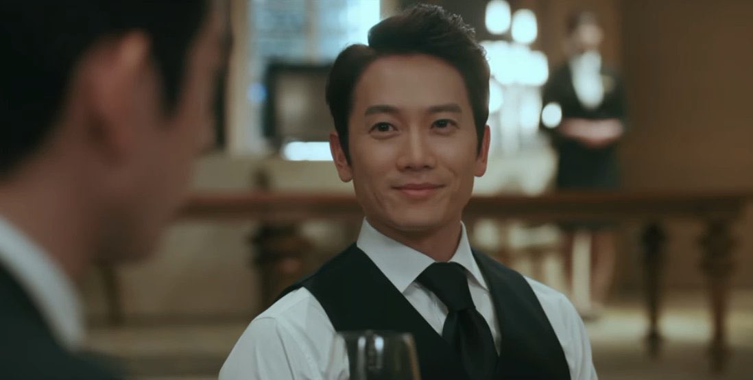 nacchi_yohagao's tweet photo. #TheDevilJudge
#TDJRewatch
I love Gaon there! Eyes that look at Yohan as if something dirty! The cold stare of the beautiful boy is only a reward for dilf who is after him, Yohan is happy. He enjoy the thrill of shooting the beautiful prey that they are about to confront. https://t.co/50H53NHRtp