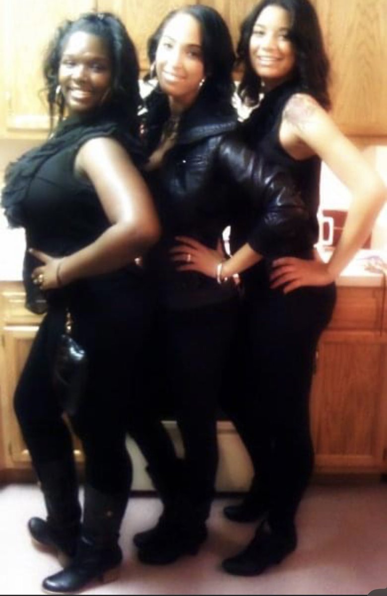 theLINDSbelow's tweet image. :: Rest in Paradise Devan. I’m so heartbroken, I love you so much .. @QUEENLOSA 💔💔💔💔