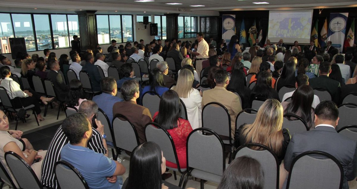 #AgendaTerritorialCJ 
Autoridades del <a href="/CJudicaturaEc/">Consejo de la Judicatura</a>, miembros de la <a href="/CorteLosRios/">Corte Provincial de Justicia de Los Ríos</a>, servidores judiciales y autoridades de #LosRíos participan de este encuentro. #PazJusticiaYVerdad