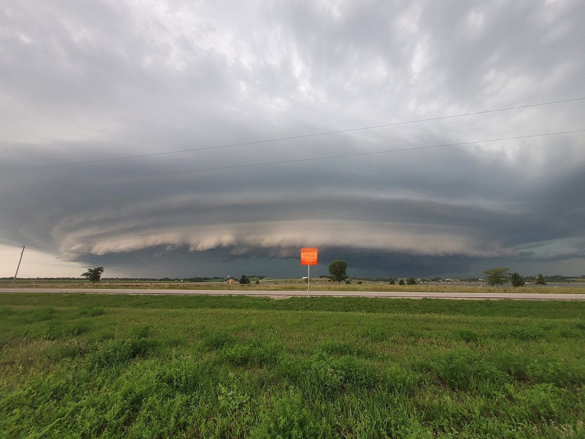 Coming over Wahoo at 6:45pm <a href="/3NewsNowOmaha/">KMTV 3 News Now</a> <a href="/MarkStitz/">Mark Stitz</a> <a href="/NWSOmaha/">NWS Omaha</a> #newx