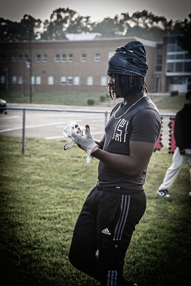 XSimmons32's tweet photo. Working🔋🤞🏾 https://t.co/nUUbAuyRxv
