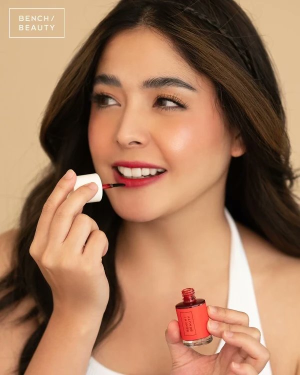 She's our morning sunshine 🌞

Shaira Diaz's beauty is undoubtedly captivating and inspiring ✨️ Check out her radiance in her latest photos for @BenchSkinExpert and #BENCHBeauty 🫶🏻 

#ShairaDiaz