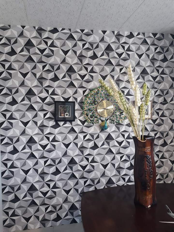 BWWallpapers's tweet photo. DID YOU KNOW⚡⚡
. Wallpaper gives you the liberty to work around with different colours and shapes of your interior
. It lasts up to 6years when well maintained
. It is fairly cheap!, Prices range from P140 per roll
. Changes the mood of the room/office https://t.co/m4jiwHVqdc