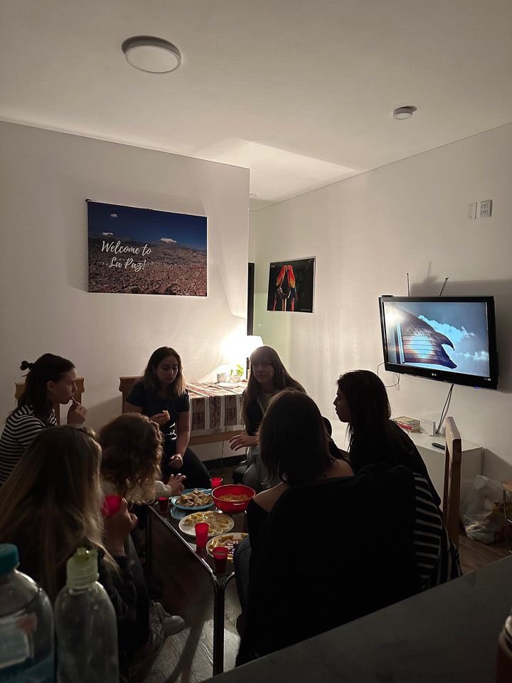 annafarress's tweet photo. Today I celebrated the 4th of July for the first time:) It went great. https://t.co/9Aac3tVQ4u