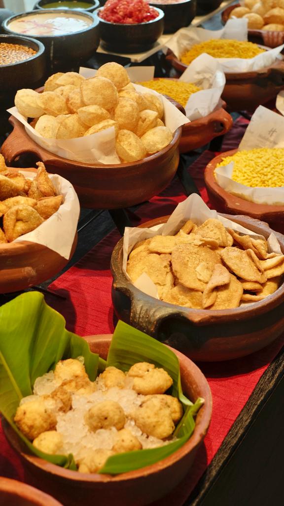 holidayinnchn's tweet photo. Sunday Brunch is Calling Your Name!

Sunday Brunch : 12:30 - 03:30 pm
 
 For more information, call +91 7550111044
 #sunday #brunch #brunchtime #bestbrunch #chennaifoodie #holidayinnchennai #holidayinnchennaiomr #kidsculinary #kidscookingclass https://t.co/rZHFQCSN4H