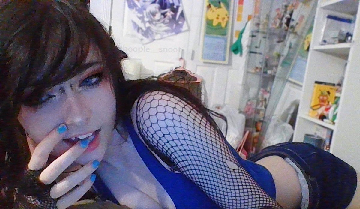 boople__snoot's tweet image. i always get people asking me if i’m a boy or a girl, but my question is.. does it matter? :p