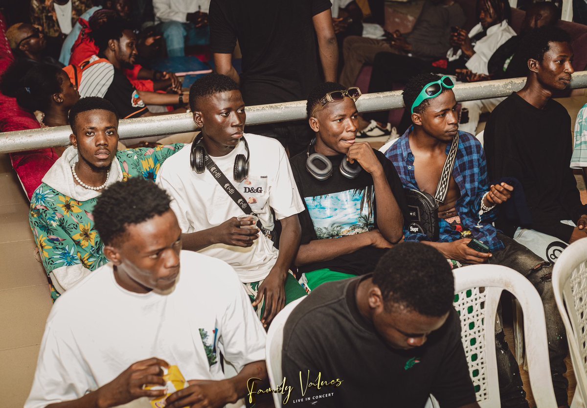 IntFcm's tweet photo. Moments From 
FAMILY VALUES LIVE IN CONCERT 
@Kammill0 @djsujazzy @Dj_Abba @MI_Abaga @VictorVyrex @skyman219 @AuduLys @Khaliabdu @khalidjoness @ijhaywonder @Naija_PR @Pepsi_Naija @MTNNG @Talk2Capt 
#FVC
#FCM https://t.co/bzIf49Kcir