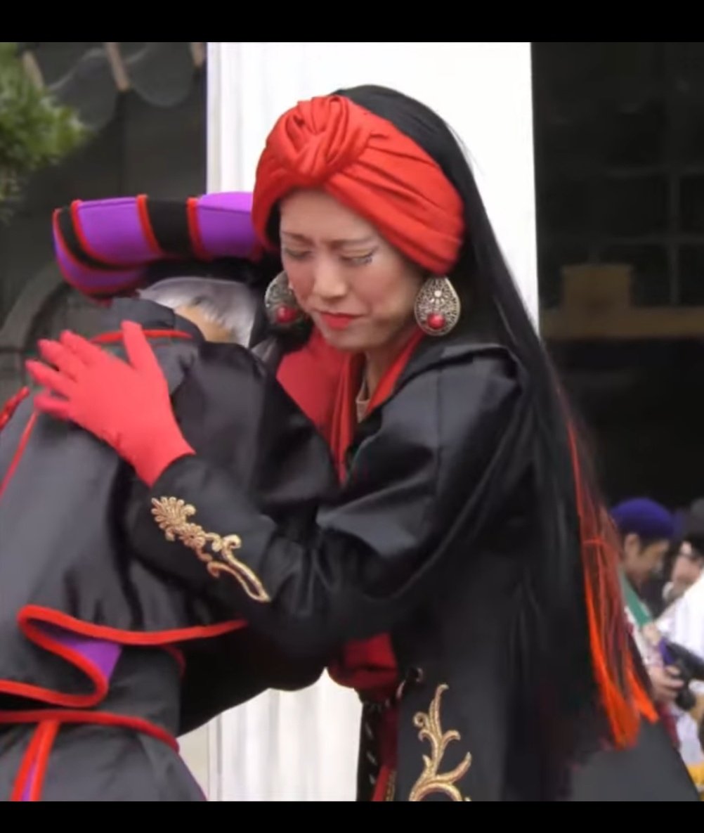 HanFeisu's tweet photo. #villainrecruiters x #disneyvillains again. This time with Frollo/Veil with Jafar/Farja scenes. The 2nd one looks very wrong when its Frollo n Jafar, but uhm whatever...
#claudefrollo #jafar #thehunchbackofnotredame #aladdin #手下 #veil #farja #sketches https://t.co/eFewjCdBnK