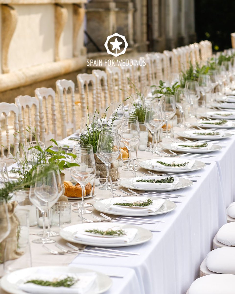 spain4weddings's tweet photo. 9 Essential Etiquette Tips as You Create Your Wedding Seating Chart >>> https://t.co/Dssvf9WhKX

#spain4weddings #luxuryweddingplanner #weddingseatingchart https://t.co/UbfJ6wfi4S