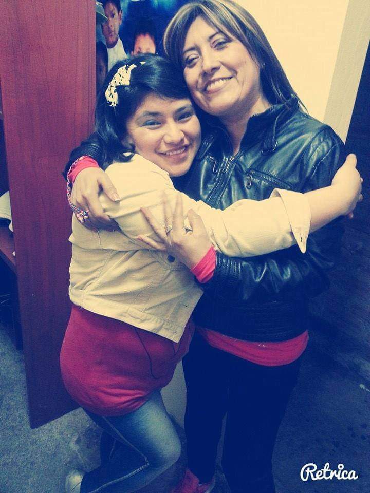 IngaLescano's tweet photo. decir te quiero  es llenar de abraso  sus dias https://t.co/7AclbuKMfA