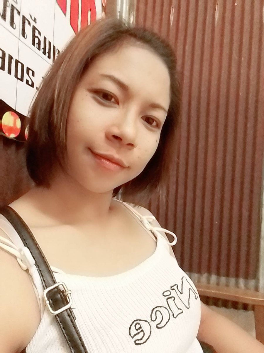 nw76323's tweet photo. นวด500/1ชม นอกสถานที่ รร ในตัวเมืองลำปาง เท่านั้น นวดดี เต็มเวลา
ไอดี karee900อายุ30 ตัวเล็ก ผิวแทน รับนอกสถานที่ค่ะ 
#นวดลำปาง #หมอนวดลำปาง #รับงานลำปาง นวดลำปาง รับตลอดค่ะ ใจดี คุยง่าย ทักมาเพิ่มเติมค่ะ งานดีไปหาได้ทั่วตัวเมือง https://t.co/nJEhCCRdqW