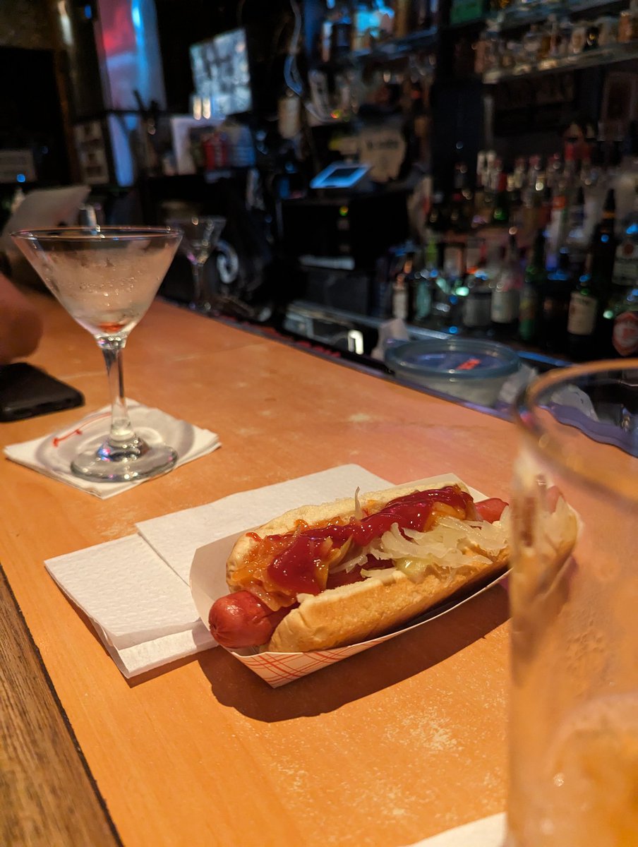 xtine ✈ where you are tweet media