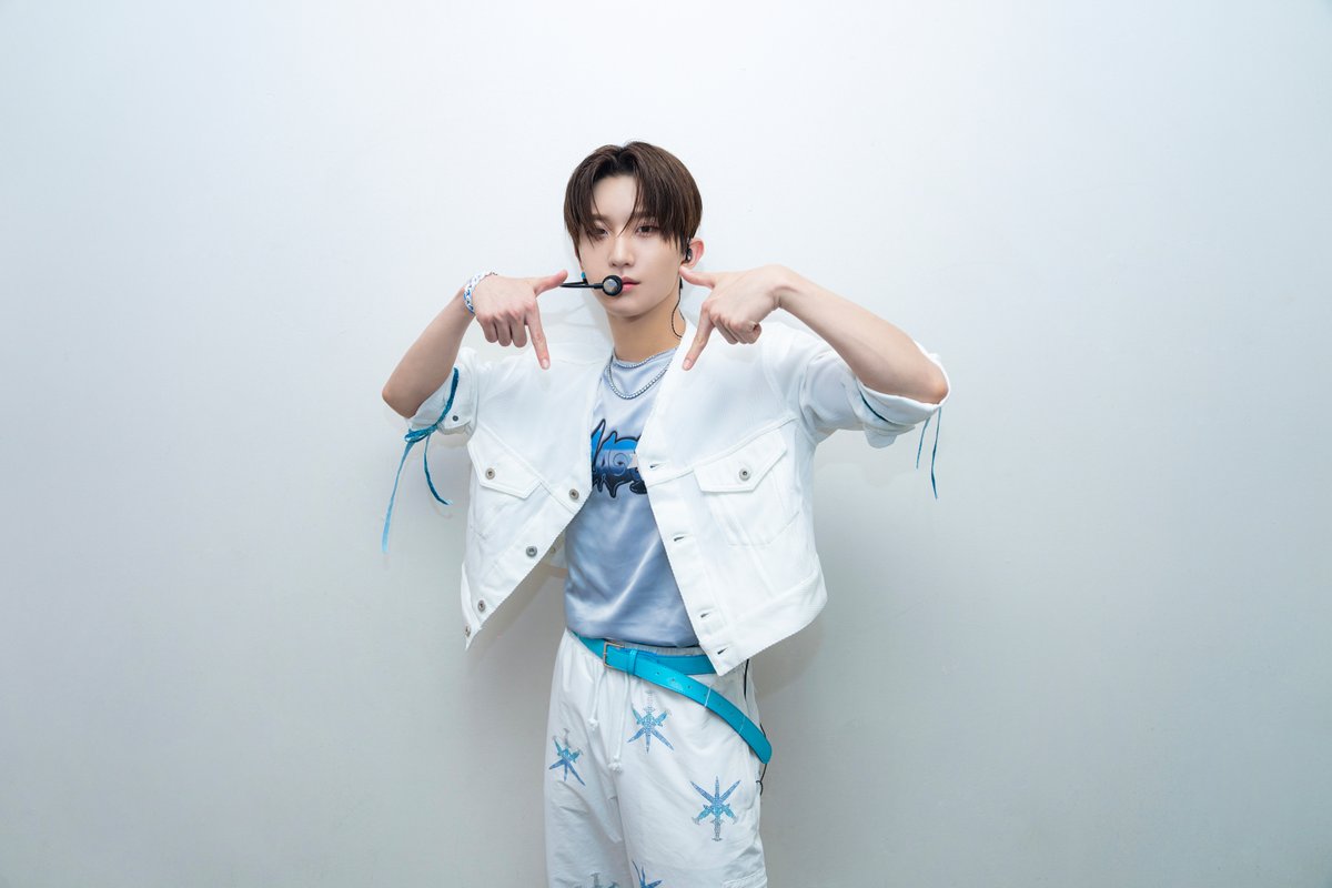 [📸]
#숱간포착
@인기가요 | 230702

#TNX #TheNewSix #더뉴식스
#은휘 #HWI
#오성준 #SUNGJUN
#BOYHOOD #KickIt4Now
#PNATION #피네이션