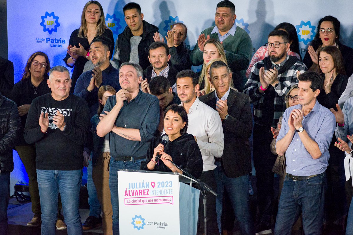 aJulianAlvarez's tweet photo. Junto a Máximo Kirchner, @wadodecorrido, @mayrasmendoza, @OmarGaldurralde, @fotermin y cientos de compañeros y compañeras presentamos nuestra lista de @UnionXLPlanus, en el Club Armonía de Monte Chingolo. https://t.co/RXbb8qMoFH