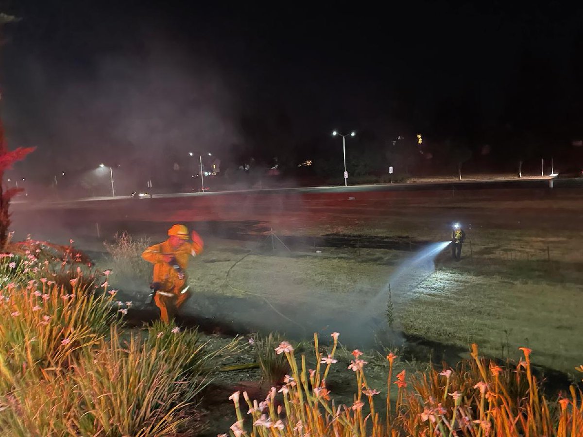 ContraCostaFire's tweet photo. Forward progress is reported stopped on the Whitecliff, WC fire and multiple crews are working to contain it. There are no structures threatened & no evacuations needed. Please continue to avoid the area for lengthy mop up. #confire4th https://t.co/d5lxBjIGFf