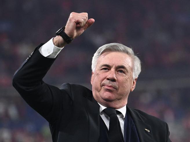 SportElite_it's tweet photo. [#Calciomercato ⚽️]

Arriva la conferma anche del presidente della federcalcio #verdeoro #Ednando ✅
Carlo #Ancelotti sarà il nuovo allenatore del #Brasile a partire dalla #CopaAmerica 2024🟢🟡

#RealMadrid #Laliga https://t.co/axLjeM9dlp