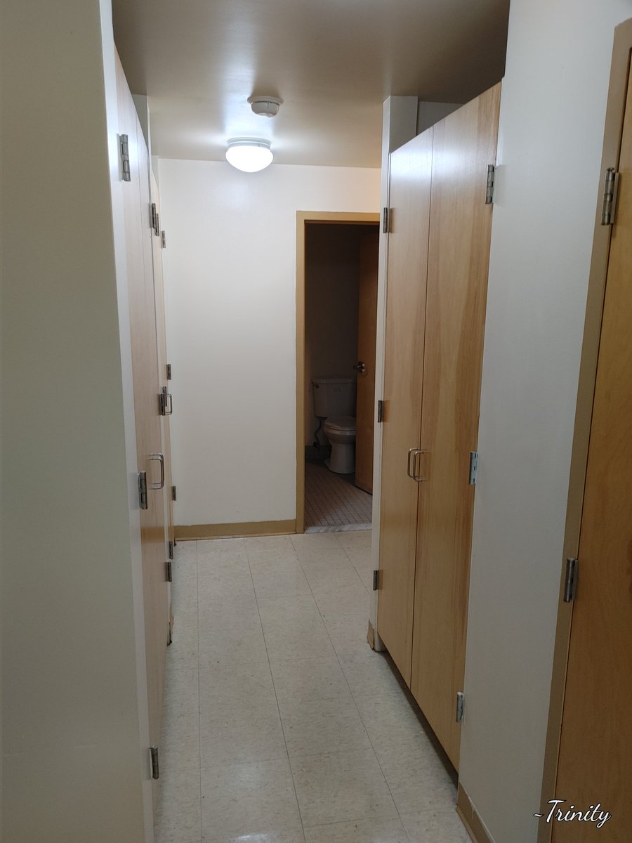 Heavensfluff777's tweet photo. we have finally moved into our first Apt!!! Were still furnishing things but soon I can get back to fur suit building! So best news so far of the yr for us!! #firstapt #firstplace https://t.co/1SzMbslbuf