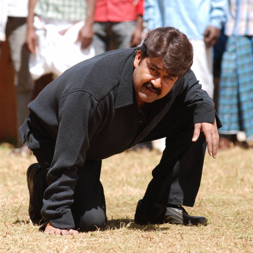 _Chekuthan2255's tweet photo. 47 ആം വയസ്സിൽ ലാലേട്ടൻ്റെ One Man Show..🔥🕺🏻

Entertainer പടങ്ങൾ ചെയ്ത് ഫലിപ്പിക്കാൻ ഇങ്ങേരോളം പോന്ന മറ്റാരു മലയാള നടൻ ഇല്ല എന്ന് ഒന്നൂടെ അടിവരയിട്ട് തെളിയിച്ച ച���ത്രം..💯 

#16YearsOfHello

#Mohanlal @Mohanlal https://t.co/rfHP0mU5W8