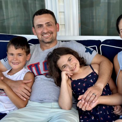 BobbyPavone1's tweet photo. #NewProfilePic https://t.co/t49FMI2IVr
