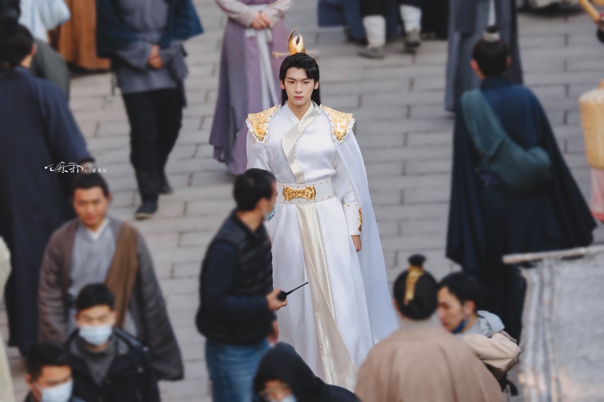 tgcf_intl's tweet photo. Our prince ✨

📎 SODA·翟潇闻

#TGCFLiveAction https://t.co/zNcTkD4iwO