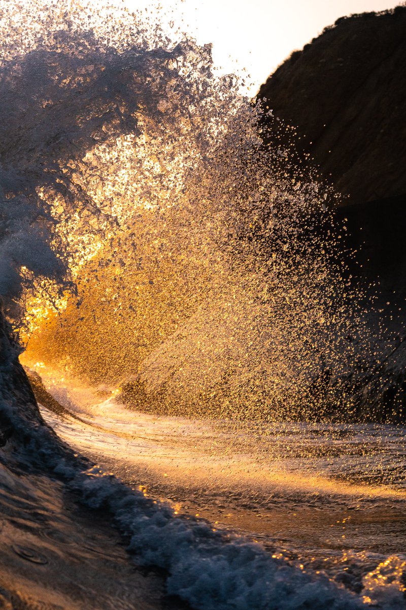 collindewell's tweet photo. Waterworks https://t.co/qJ6MRDW8Fd