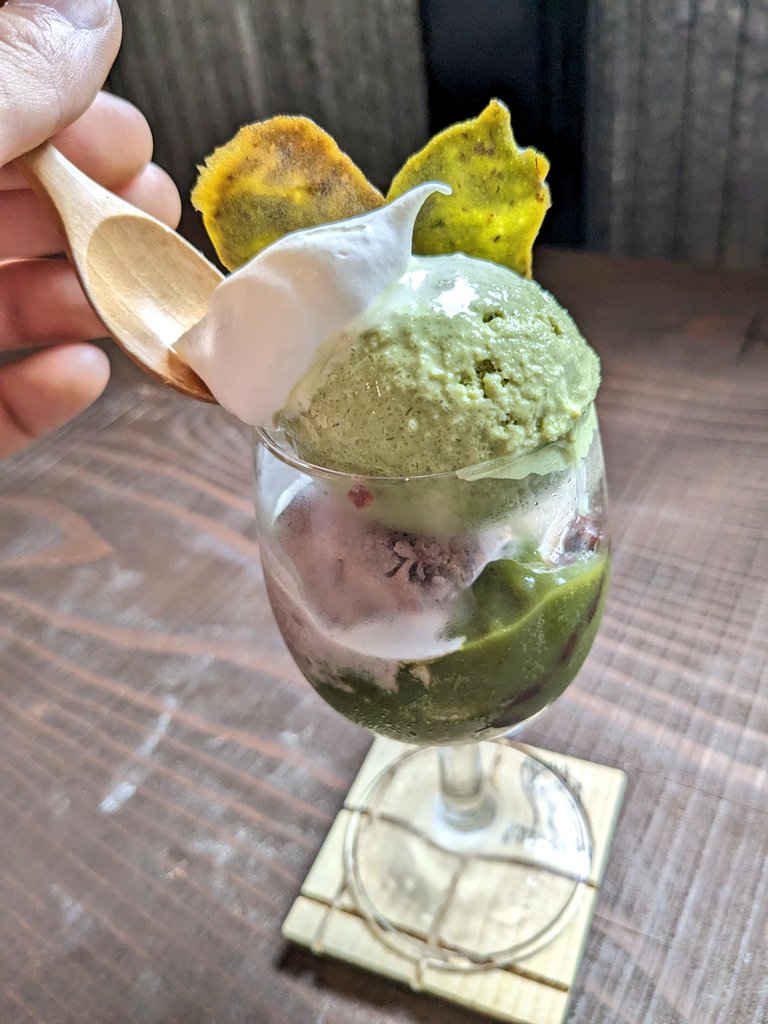 cymatics2020k's tweet photo. おはようございます☀
昨日はEarth Cafeに行ってきました☺
小麦と卵·乳製品不使用のパフェを
頂きました。
控えめな甘さでお腹が重くならないので身体に優しいですね。
#EARTHCAFE
#あきる野
#生活クラブ
#グルテンフリー
#ヴィーガン https://t.co/16Bijv0h7H
