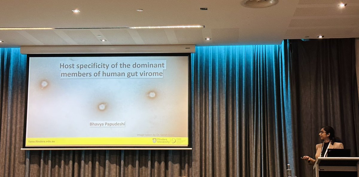Starting off the bacteriophage session with @BhavyaPapudeshi talking about host specificity of CrAssphages. 
<a href="/AUSSOCMIC/">ASM</a> #ASM2023