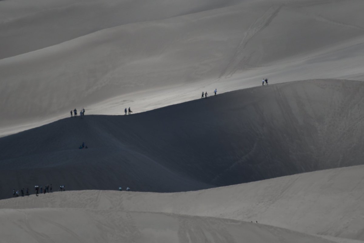 Jassnight's tweet photo. @marybethbergen I did, but I didn’t get very far with the altitude and sliding sand. Here are a few more for you: https://t.co/ezNC8ORO53