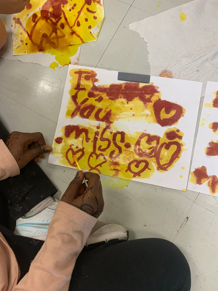 Ms_Moore_'s tweet image. Started #CampWonder today with a fun STEAM activity! 🍋 Our campers enjoyed sharing their secret messages with some new friends. #GECDSBSLP2023 @gecdsbpro @MrsTDugan @ClaraHowitt