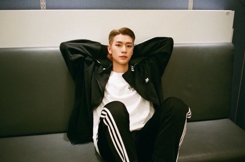 hamttuam's tweet photo. 날티솸 쿨타임찼다고 알려드리는 서함시😎 https://t.co/ZadTPWFshg
