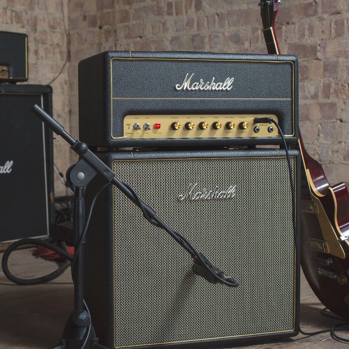 Marshall_Japan's tweet photo. #マーシャルヒストリー
――1959 Super Lead、JCM800 2203、そしてSilver Jubilee――
現代に合わせてスマートになった、マーシャルを象徴する三種の神器。
STUDIO SERIES・ヒストリー
https://t.co/qY9UApYRrN
#マーシャル #SV20H #SC20H #2525H #SV20C #SC20C #2525C https://t.co/HkJIpQwJYA