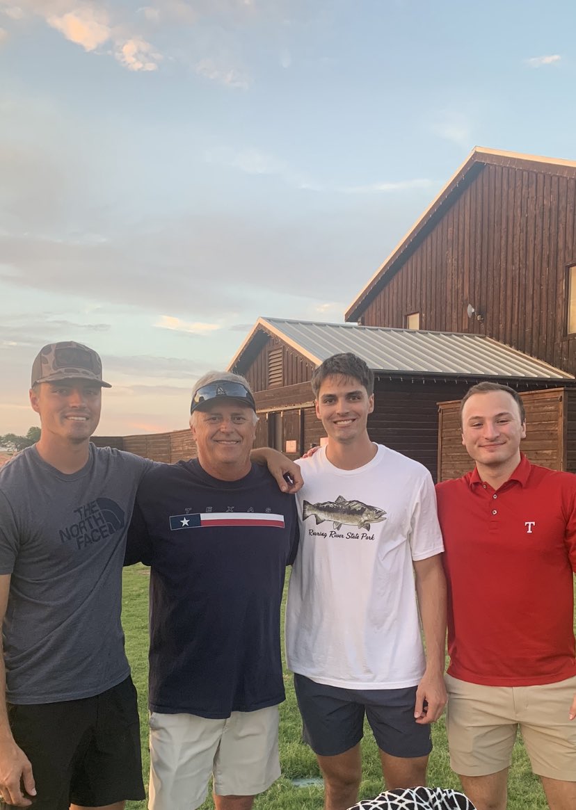 KimWiens2's tweet photo. When you aren’t able to be with your own kids…it’s a good thing to hang with some of their HHS buddies! https://t.co/vNDk2XtzNF