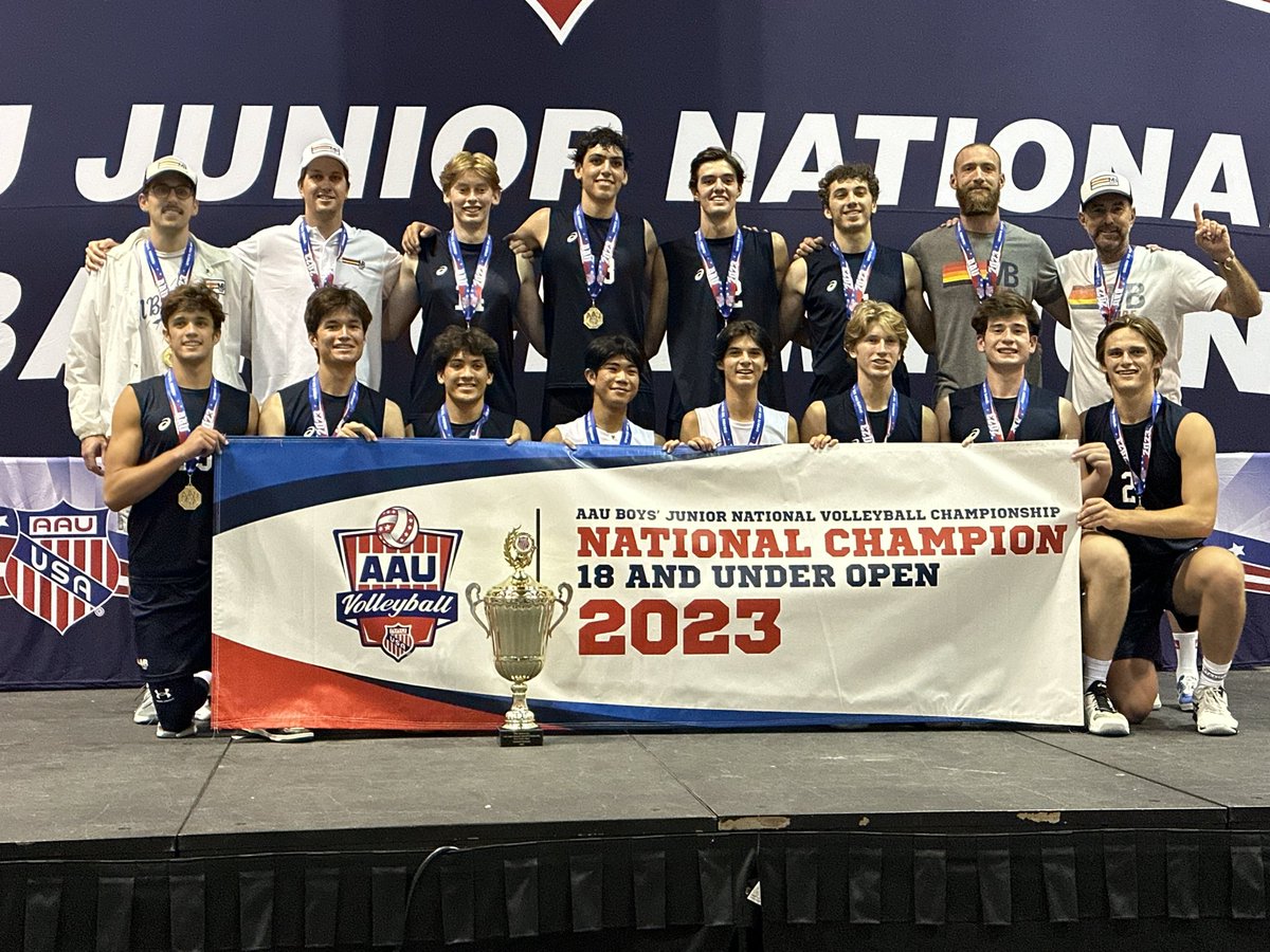 holmes_wormald's tweet photo. NATIONAL CHAMPIONS x2! So stoked to win the national championship in BOTH high school and club volleyball! Wouldn’t want to end my volleyball career anyway else! What better way to spend my last days before I report to @USMMAFootball then by winning a natty! @latsondheimer https://t.co/XccpckStRw