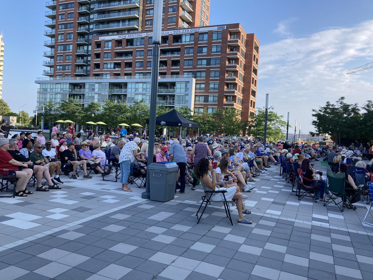 lisaforajax's tweet photo. Music in the Square is back! Great turnout for the Beach Party Boys & the official start of Summer in the Square! #Ajax #Summerinthesquare #PatBaylySquare https://t.co/ls8DF1v0Il