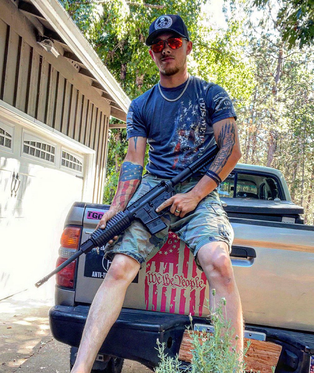 lil_mike_007_'s tweet photo. #thegaycowboy #thegayconservative #america #wethepeople #2A #tryandtakeit #tattoos #tatted #fafo https://t.co/sJXw1DASxH