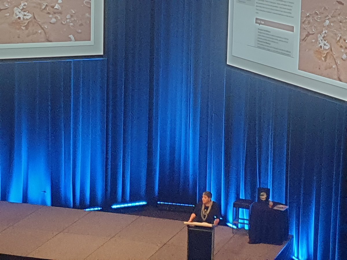 Dr Emma Lee <a href="/FederationUniv/">FederationUniversity</a> challenges us: how is sea Country sacred to us scientists? #NAIDOC2023 #AMSA2023