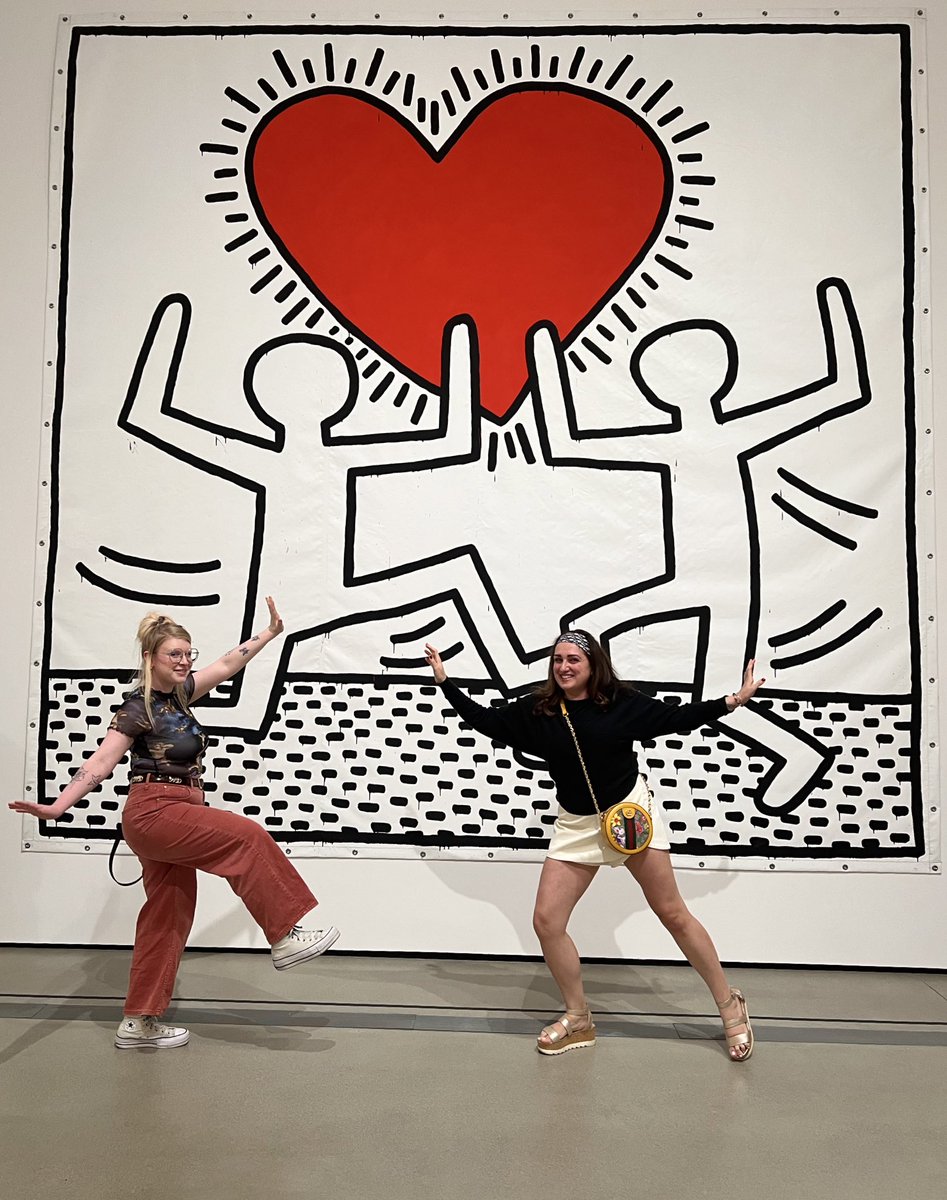 #keithharing art is for everyone ❤️<a href="/TheBroad/">The Broad</a> with <a href="/_cosmic_creator/">_cosmic_creator_</a>