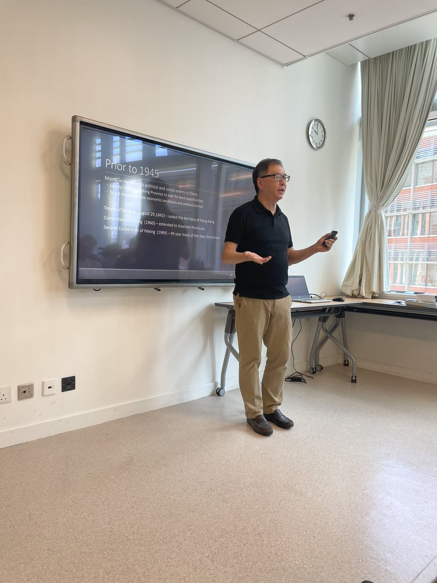 CenterContempChina tweet media