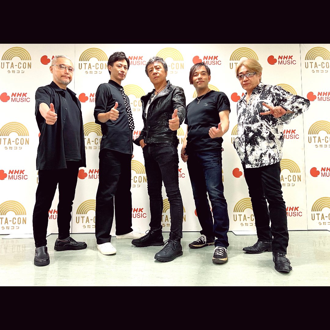 yokotaku_drums's tweet photo. あらためて、昨夜はNHKホール｢うたコン｣生中継、ありがとうございました。

工藤静香さんwith世良公則GUILD9、感激でした。

世良さん事務所から素敵な集合写真、頂きました。嬉しいのでシェアします。

L→R #神本宗幸 #島本道太郎 #世良公則 #横瀬卓哉 #野村義男 
#guild9 at #nhk #うたコン https://t.co/9Kt6IEg43v