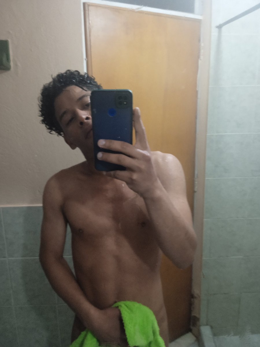 JosPachecoll's tweet photo. Buenas noches 👿💫 https://t.co/CO4ColkR6N