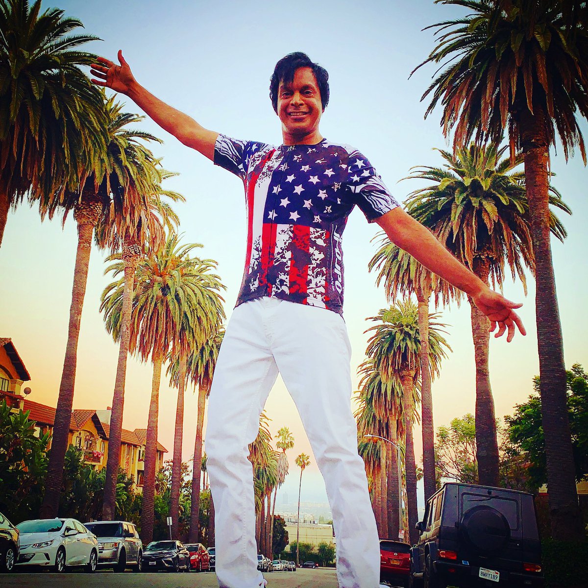 KenBhan's tweet photo. … Sometimes i feel like a firecracker… 💥💥💥 https://t.co/idRYDw2Fom #HappyFourthOfJuly #Freedom #Independence 🌎🌍🌏 https://t.co/RDI9Jg3huQ