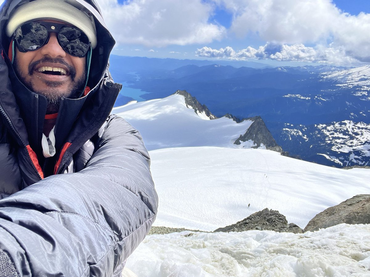 Single push up Sulphide glacier on Mt Shuksan on a blue bird day (Mt Baker in the background) - very fun